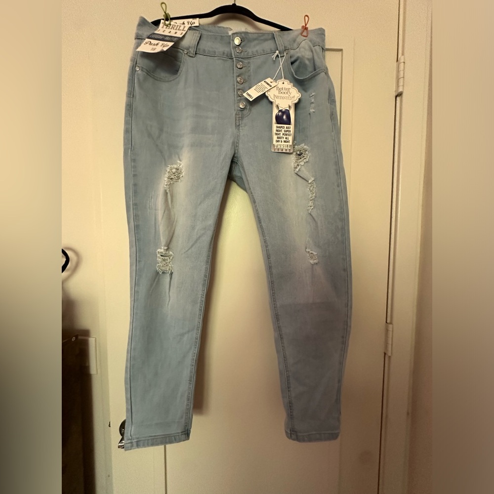 NWT Thrill Jeans, high-rise, skinny-fit: size- 18